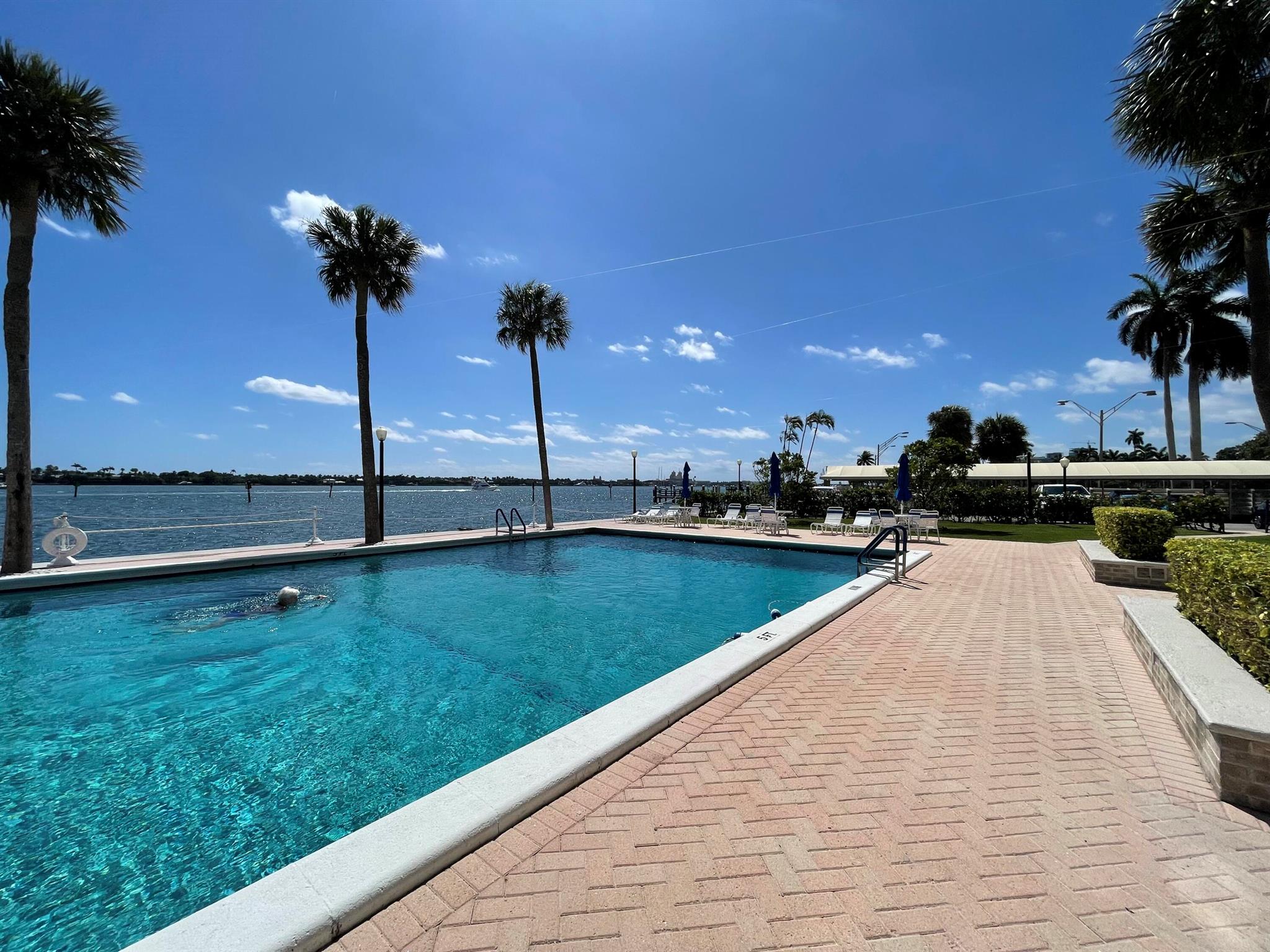 PORTOFINO CONDO PT OF LTS - Residential