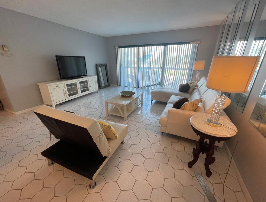 Beautiful and spacious one bedroom, one and one half bathroom apartment in Portofino Condo. Charming condo unit with a large balcony. Huge master bedroom and spacious walk in closet. Gated community with front desk and manager on site. Pet friendly community. Gorgeous pool area facing the intercoastal waterways. Close to Palm Beaches shops and restaurants.