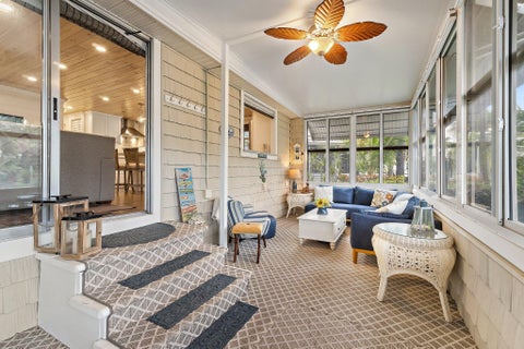 Photo of 400 N HIGHWAY A1A #33, Jupiter, FL 33477 (MLS # B26058469)
