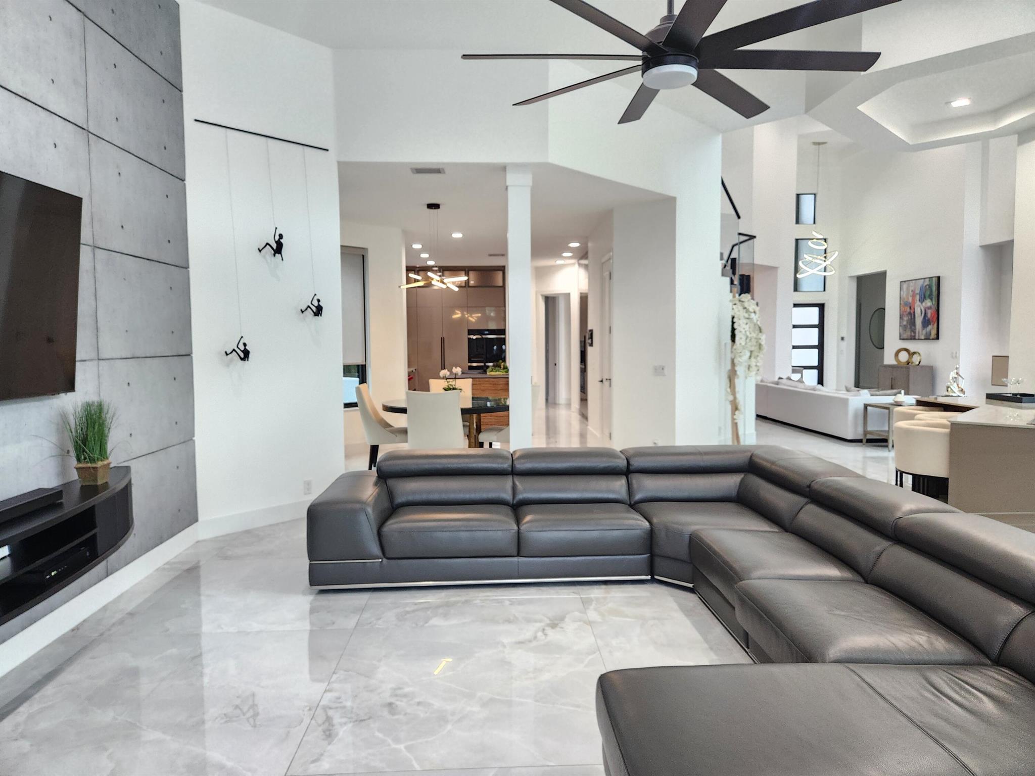 Addison Reserve Country Club - Residential Lease