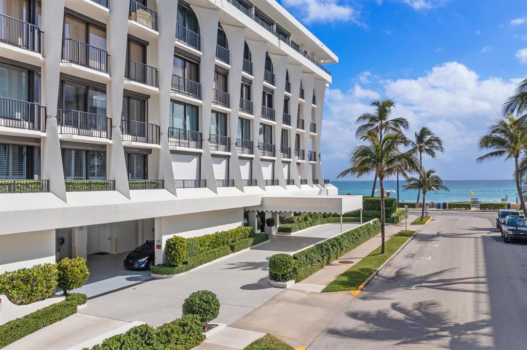 DUNSTER HOUSE CONDO - Residential