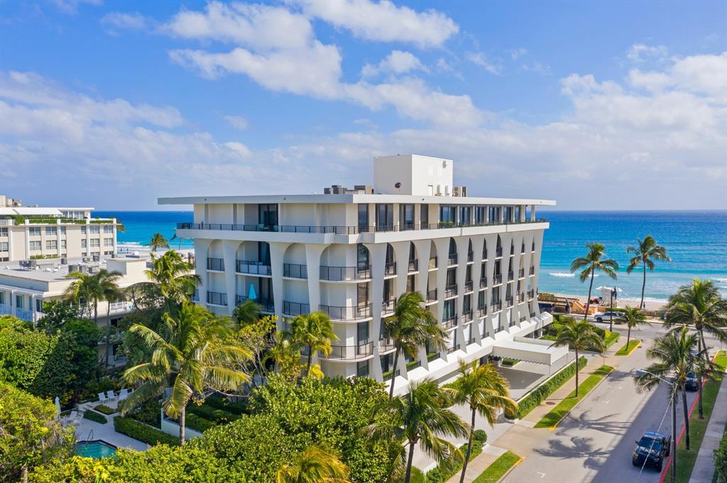 DUNSTER HOUSE CONDO - Residential