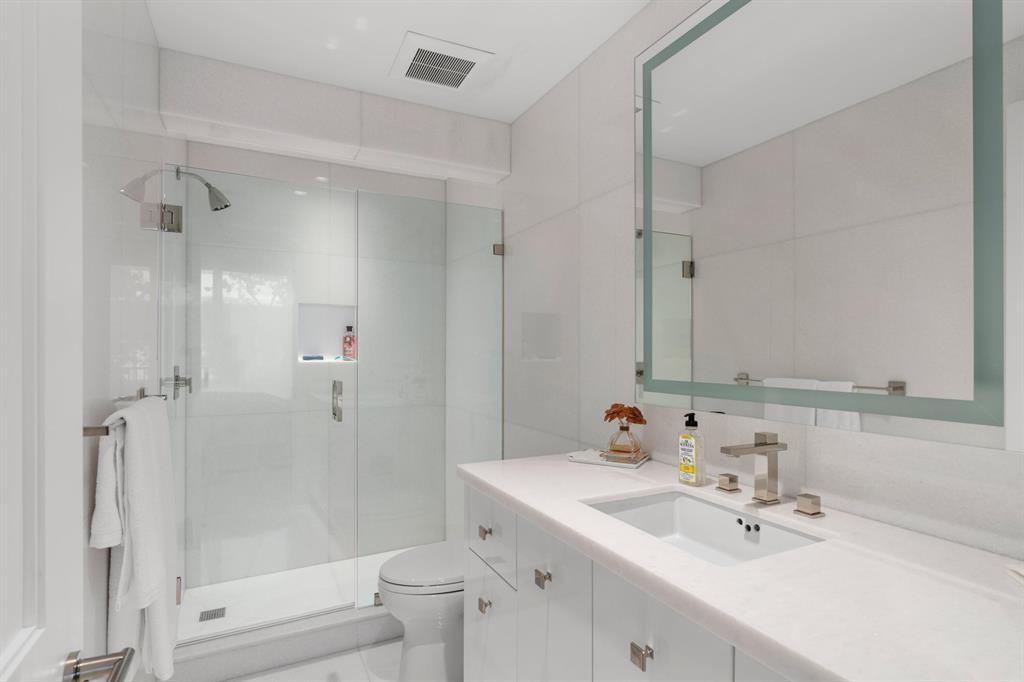 DUNSTER HOUSE CONDO - Residential