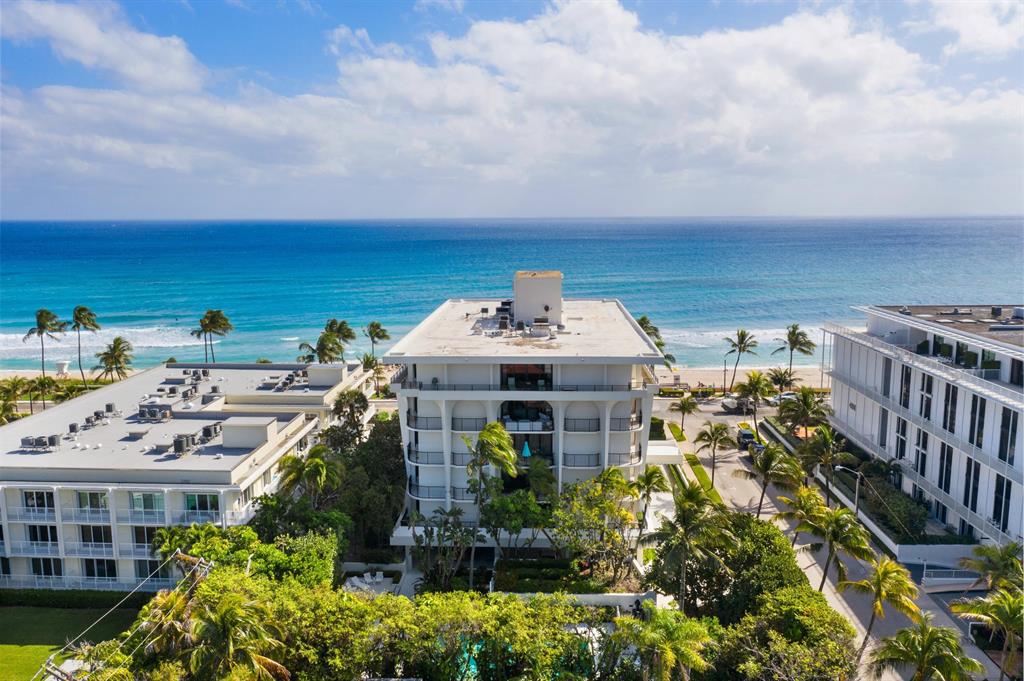 DUNSTER HOUSE CONDO - Residential