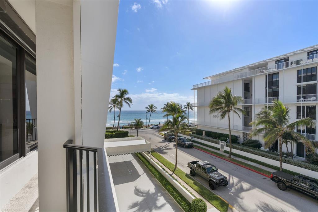 DUNSTER HOUSE CONDO - Residential