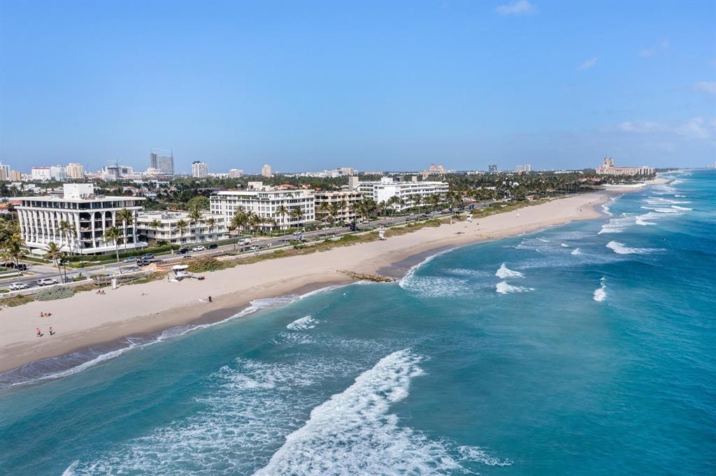 DUNSTER HOUSE CONDO - Residential