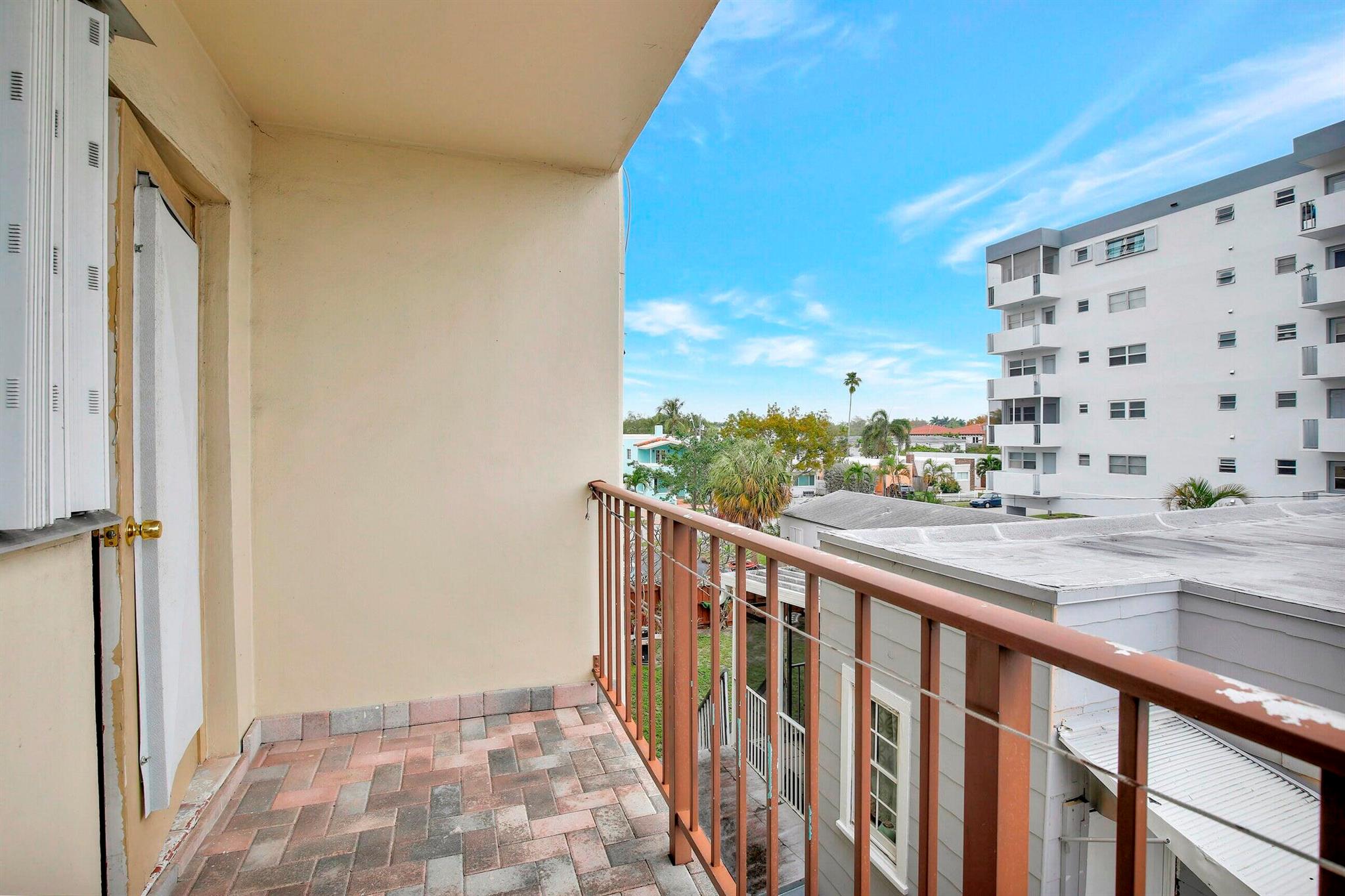 Winter Haven Towers - Residential
