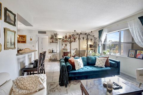 1750 Jefferson Street 305 Hollywood FL 33020