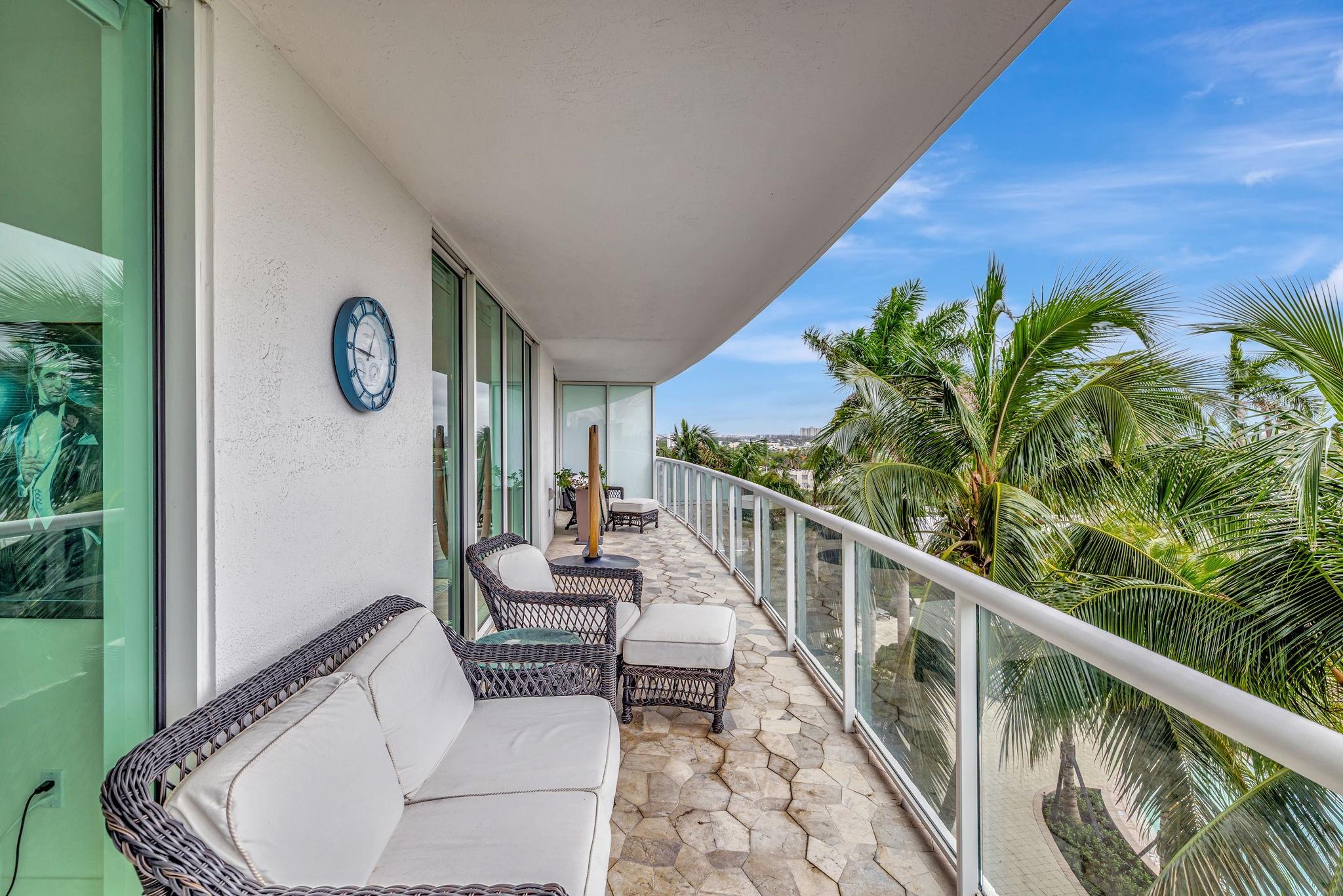 PLAZA AT OCEANSIDE (THE) - Residential