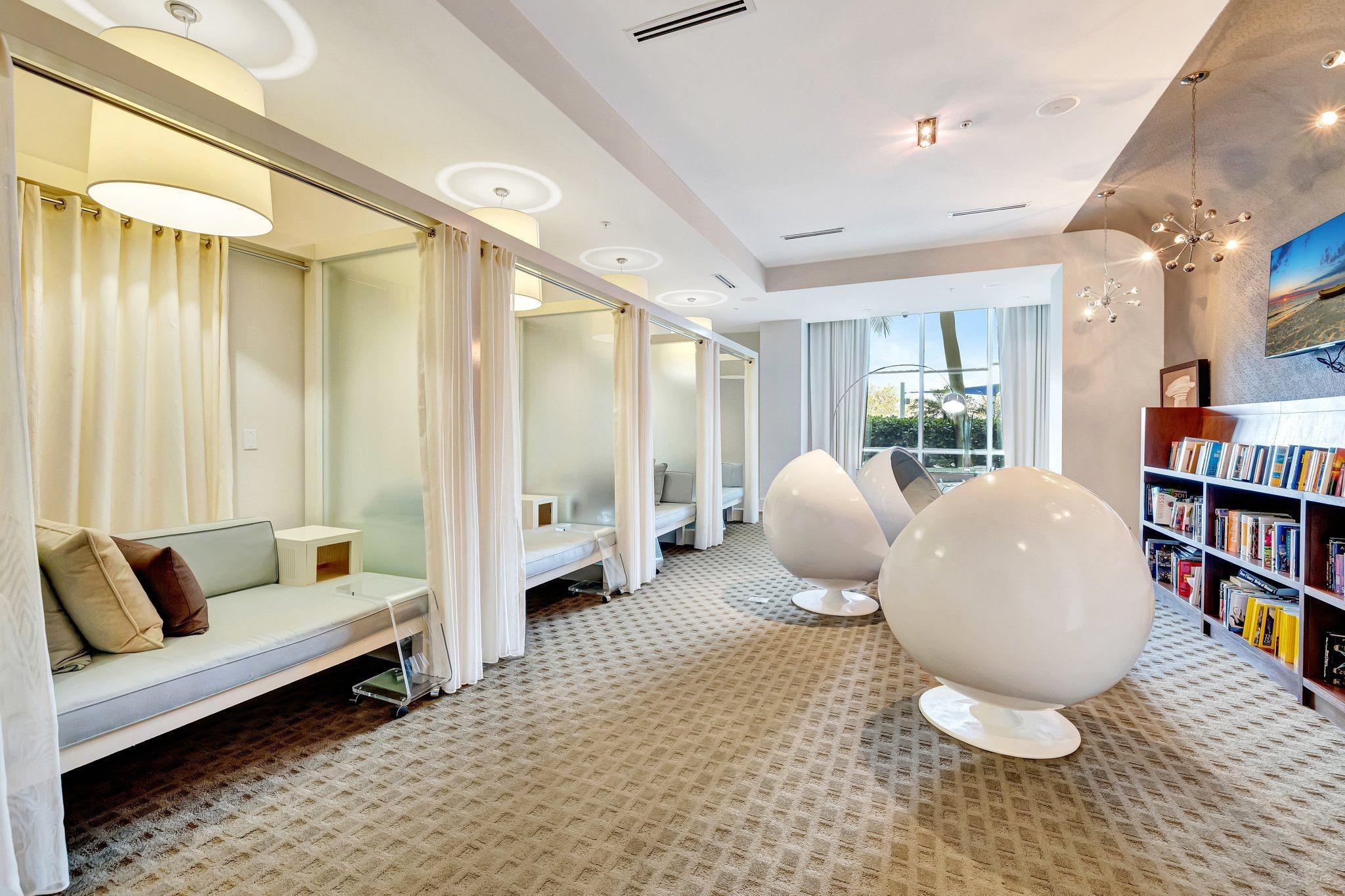 PLAZA AT OCEANSIDE (THE) - Residential