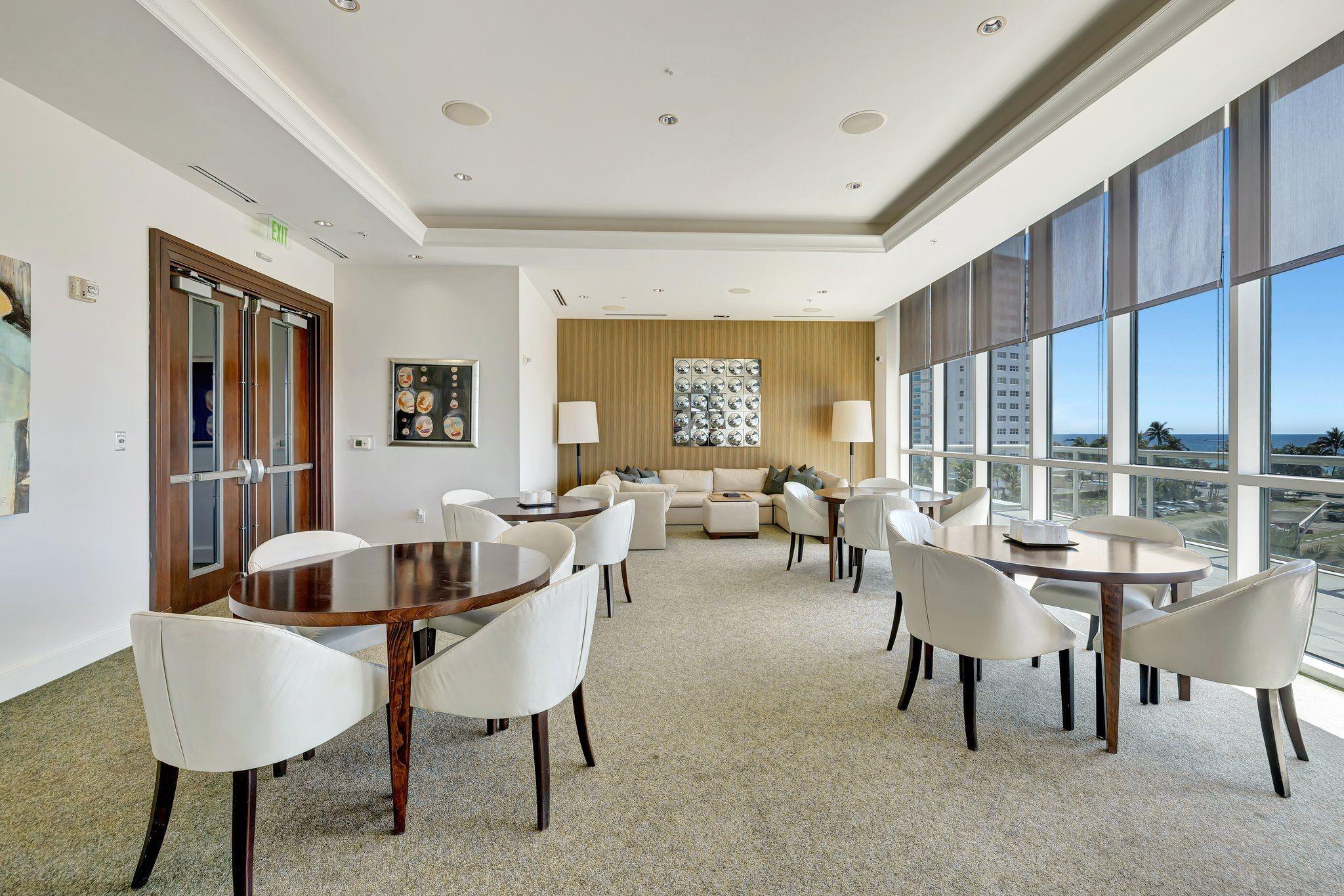 PLAZA AT OCEANSIDE (THE) - Residential