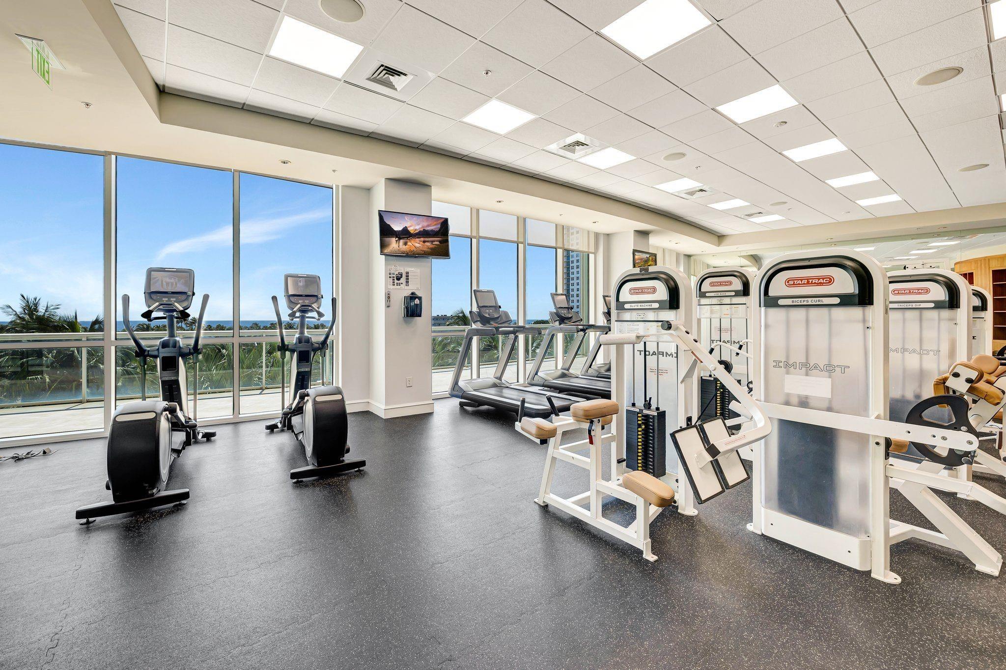 PLAZA AT OCEANSIDE (THE) - Residential