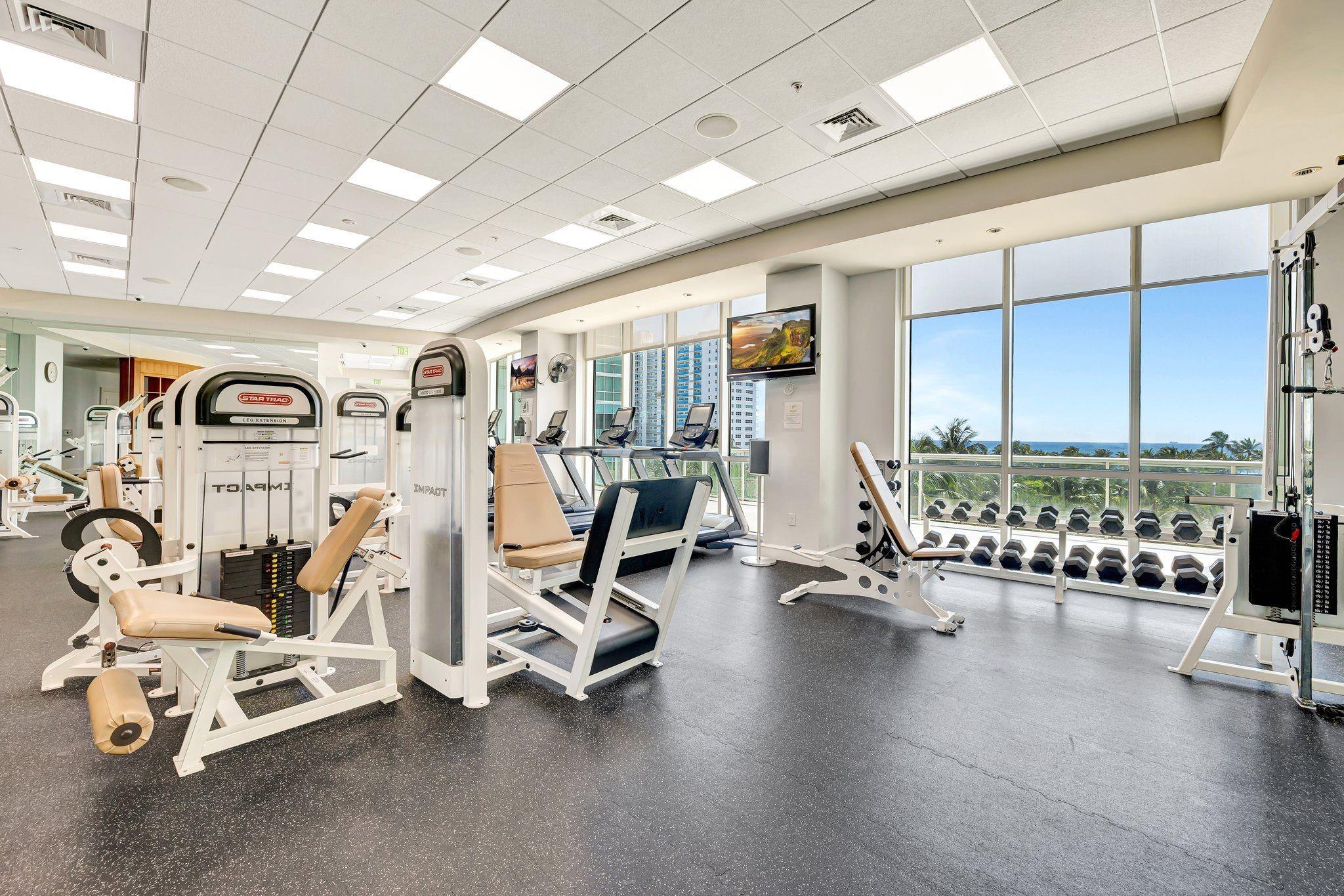 PLAZA AT OCEANSIDE (THE) - Residential