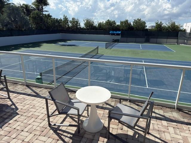 PLAZA AT OCEANSIDE (THE) - Residential