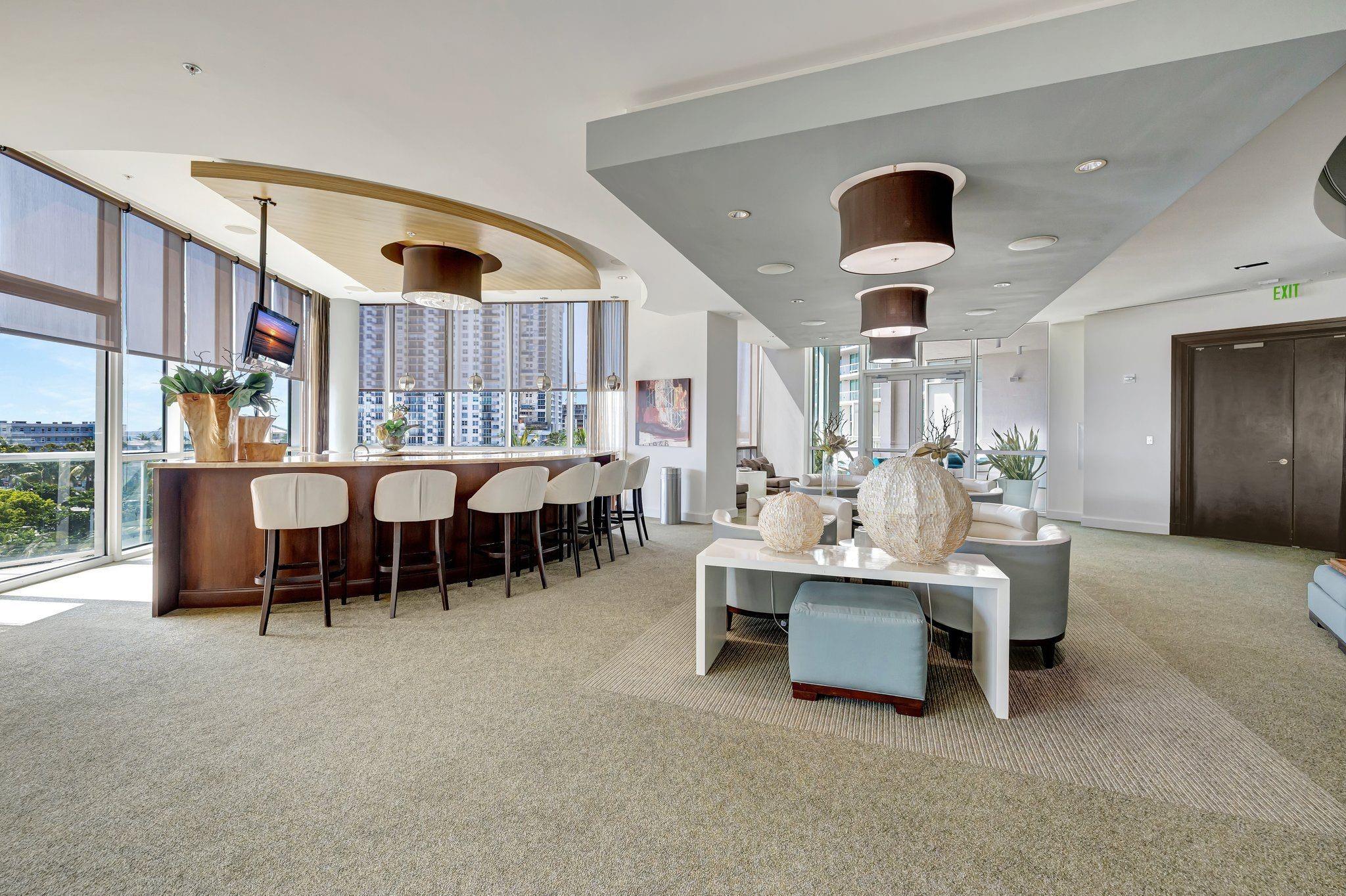 PLAZA AT OCEANSIDE (THE) - Residential