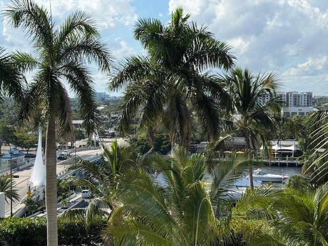 PLAZA AT OCEANSIDE (THE) - Residential