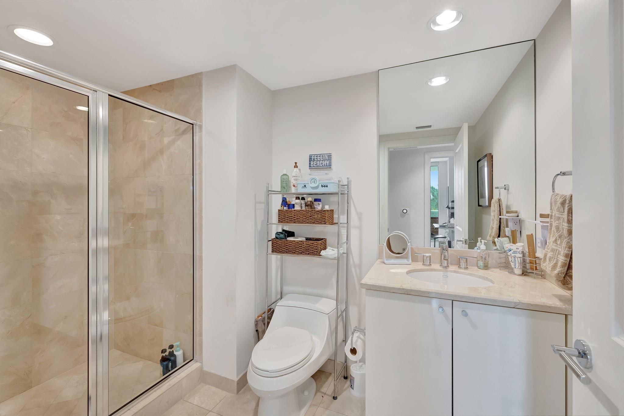 PLAZA AT OCEANSIDE (THE) - Residential