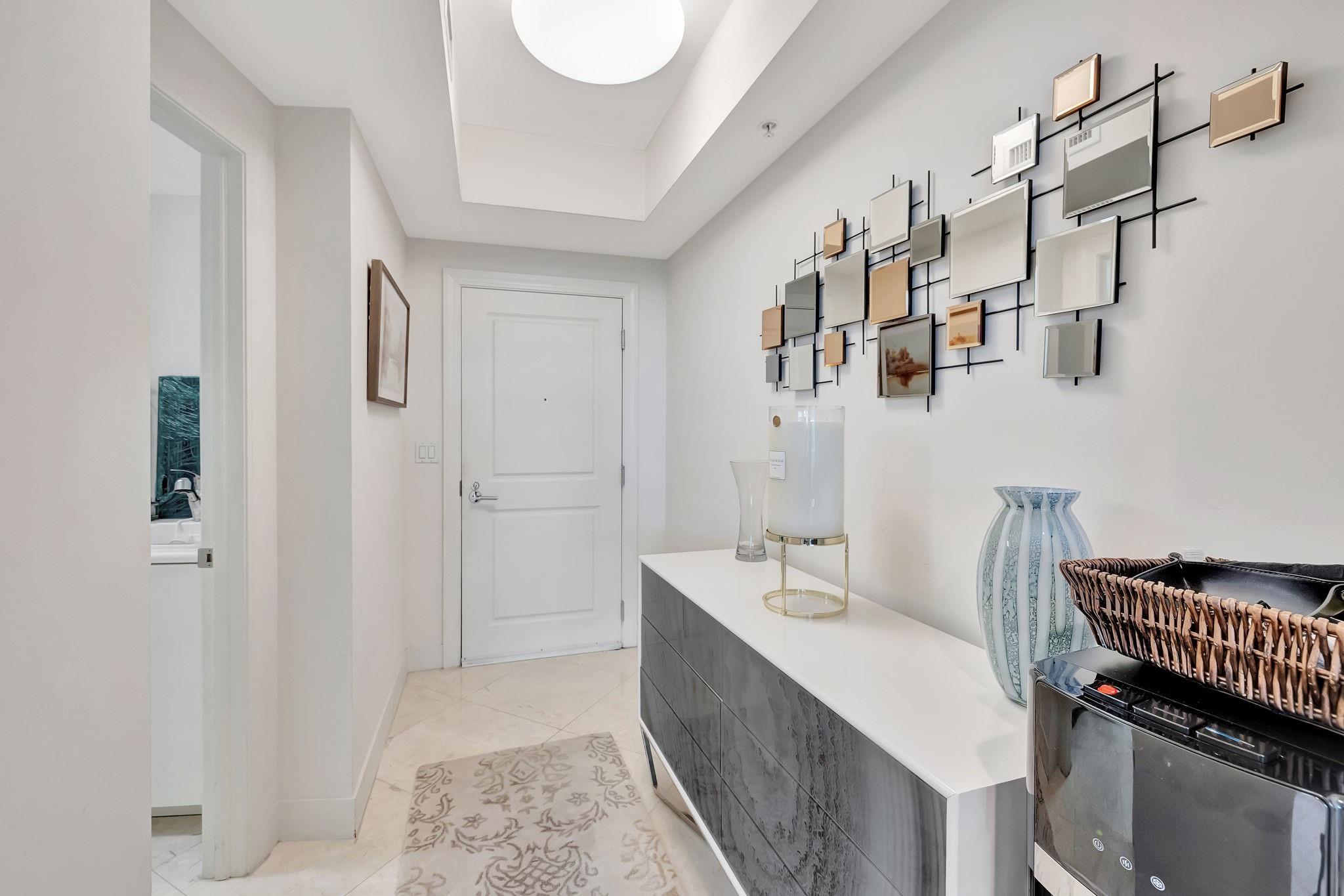 PLAZA AT OCEANSIDE (THE) - Residential