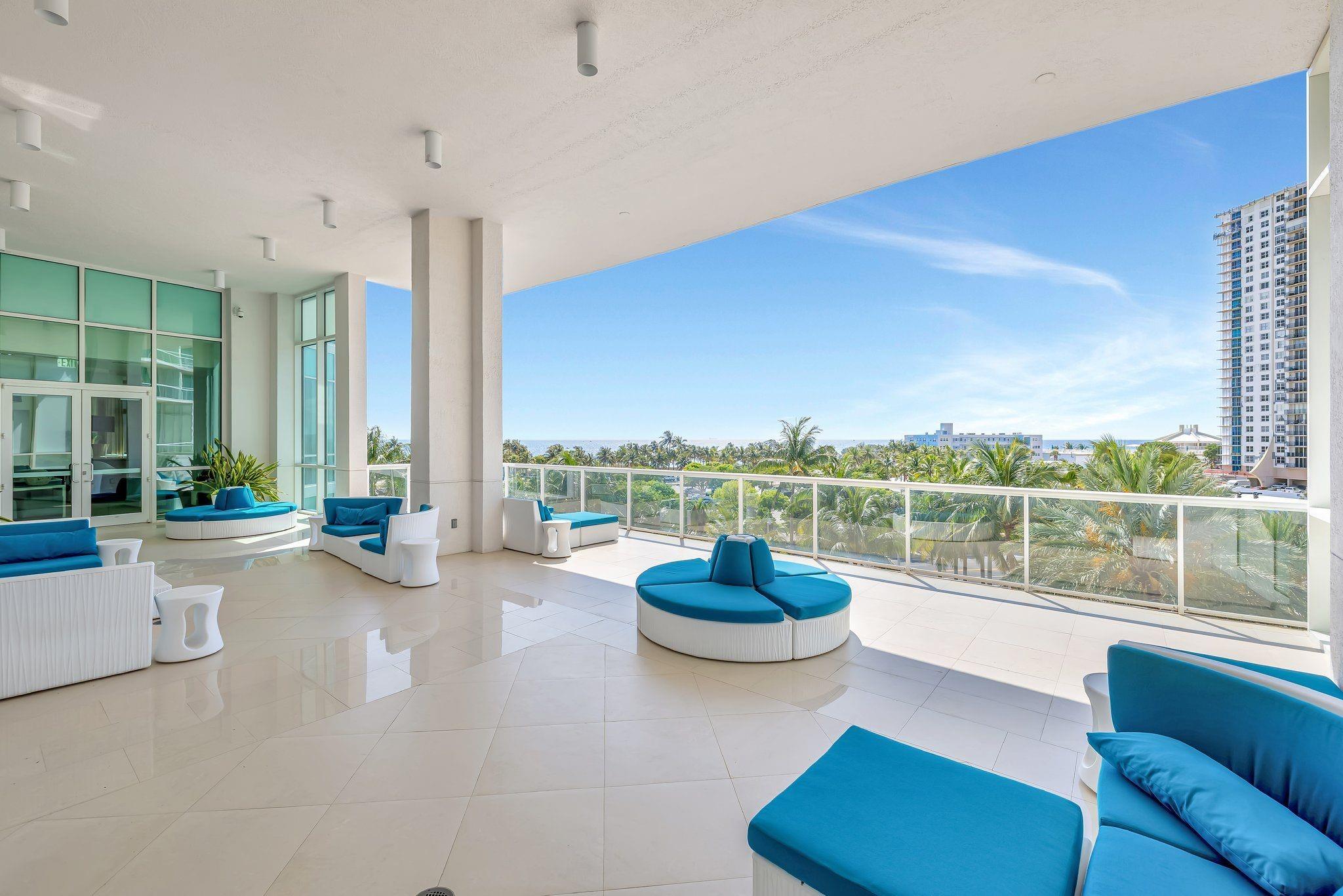 PLAZA AT OCEANSIDE (THE) - Residential