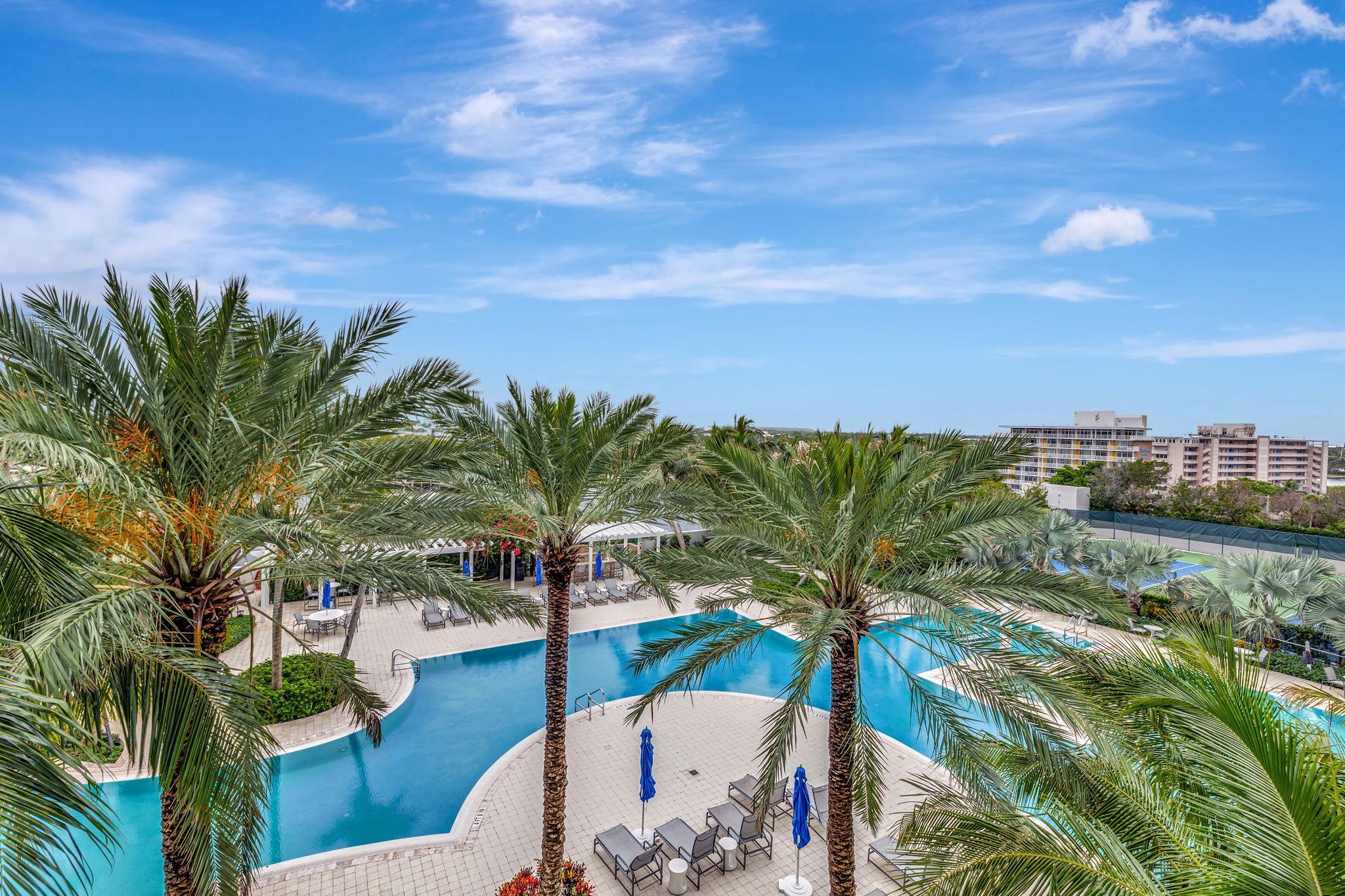 PLAZA AT OCEANSIDE (THE) - Residential