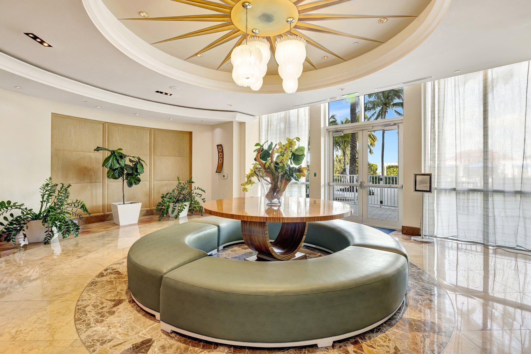 PLAZA AT OCEANSIDE (THE) - Residential