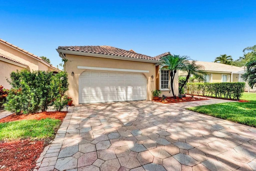 Photo of 11067 Springbrook Circle, Boynton Beach, FL 33437 (MLS # R11159184)