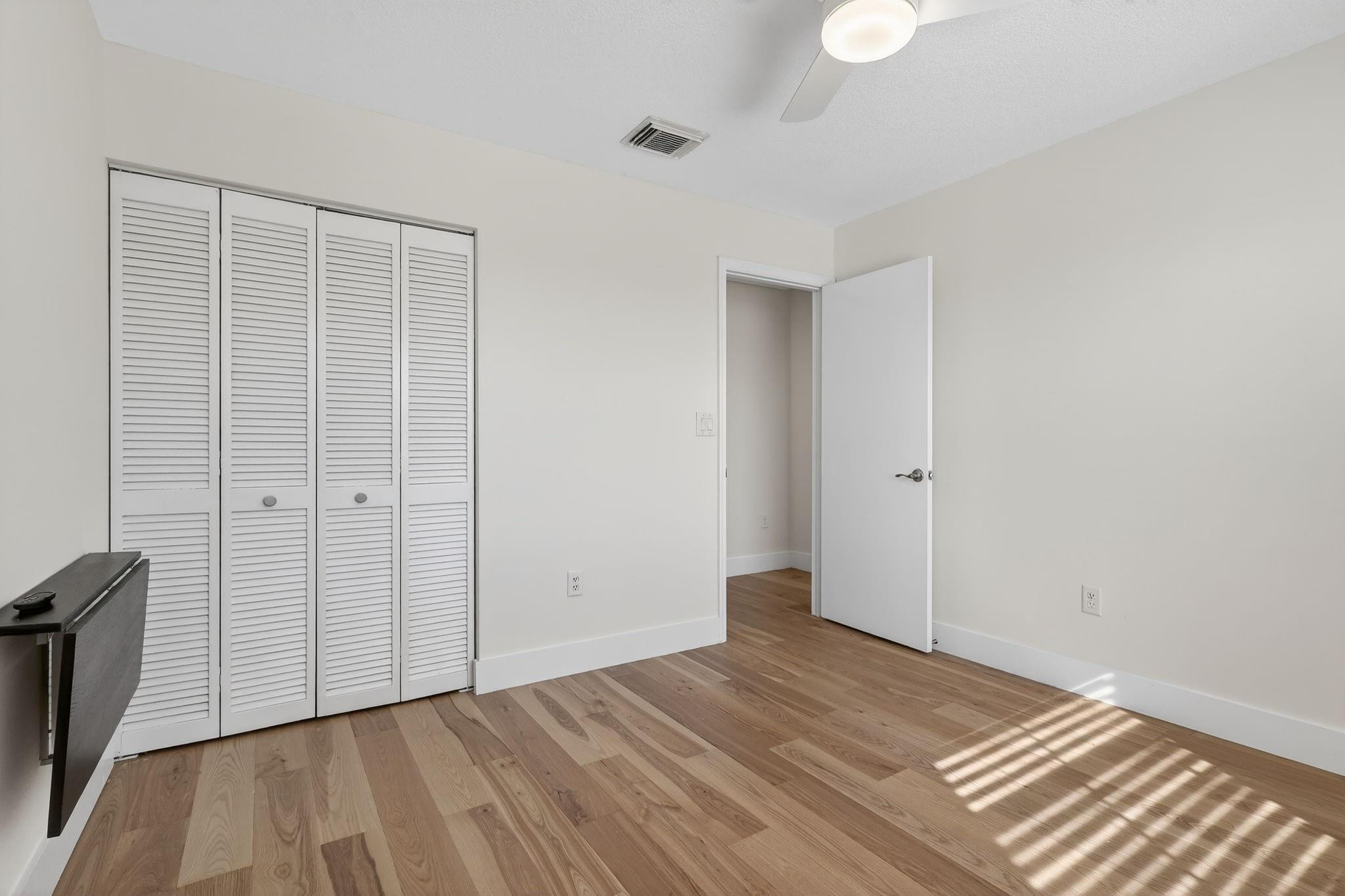 KEYSTONE LAKES - Residential