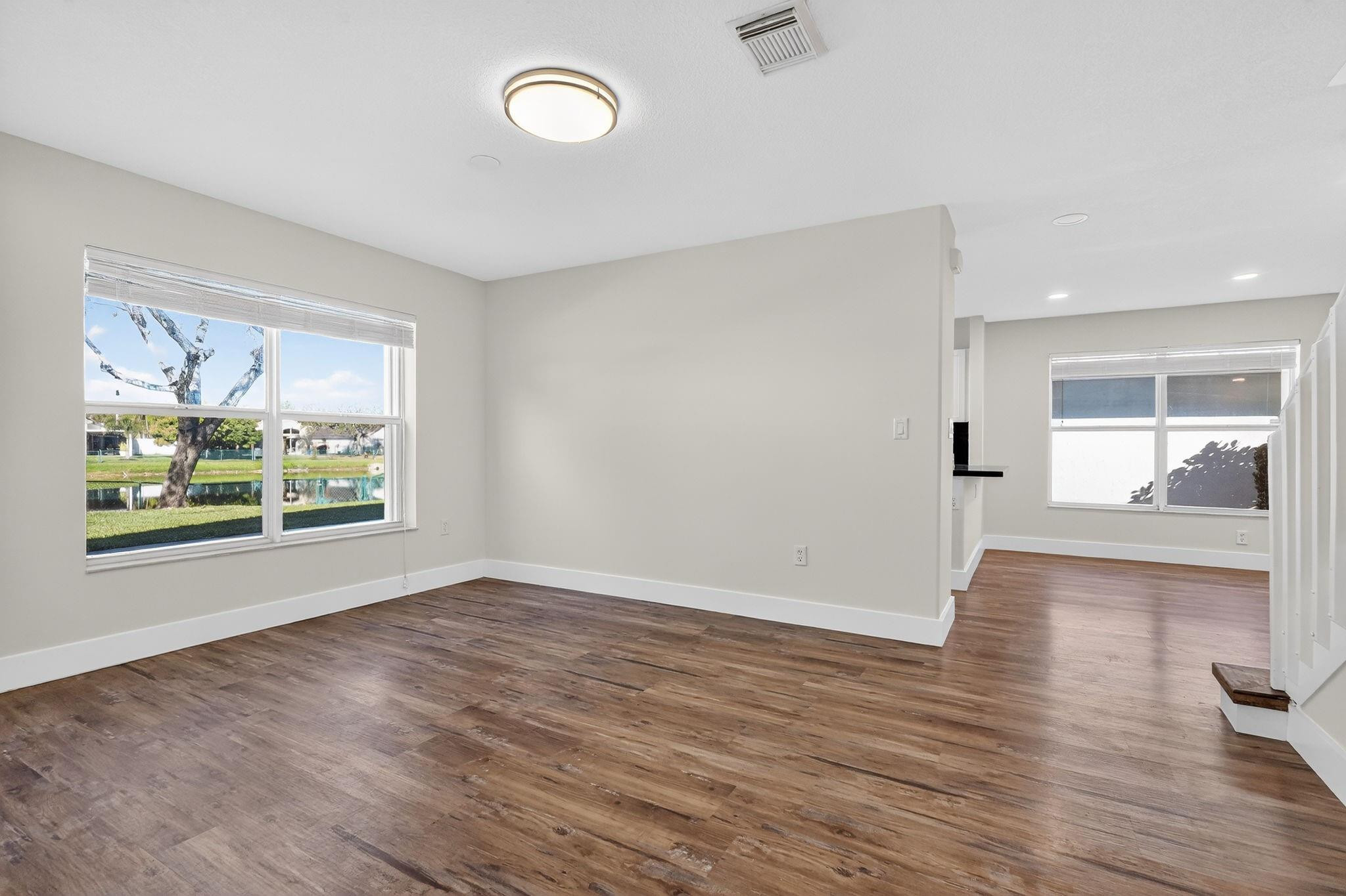 KEYSTONE LAKES - Residential