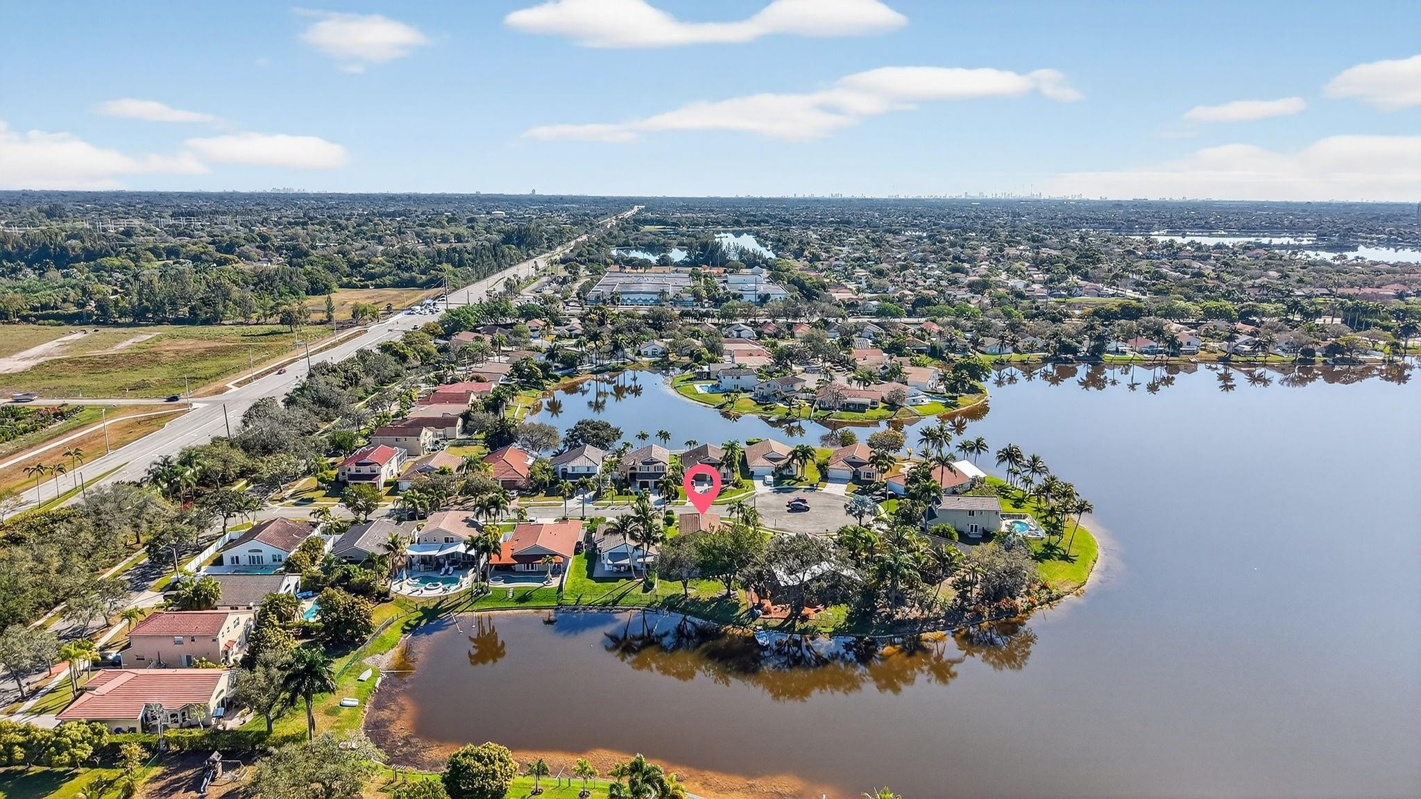 KEYSTONE LAKES - Residential