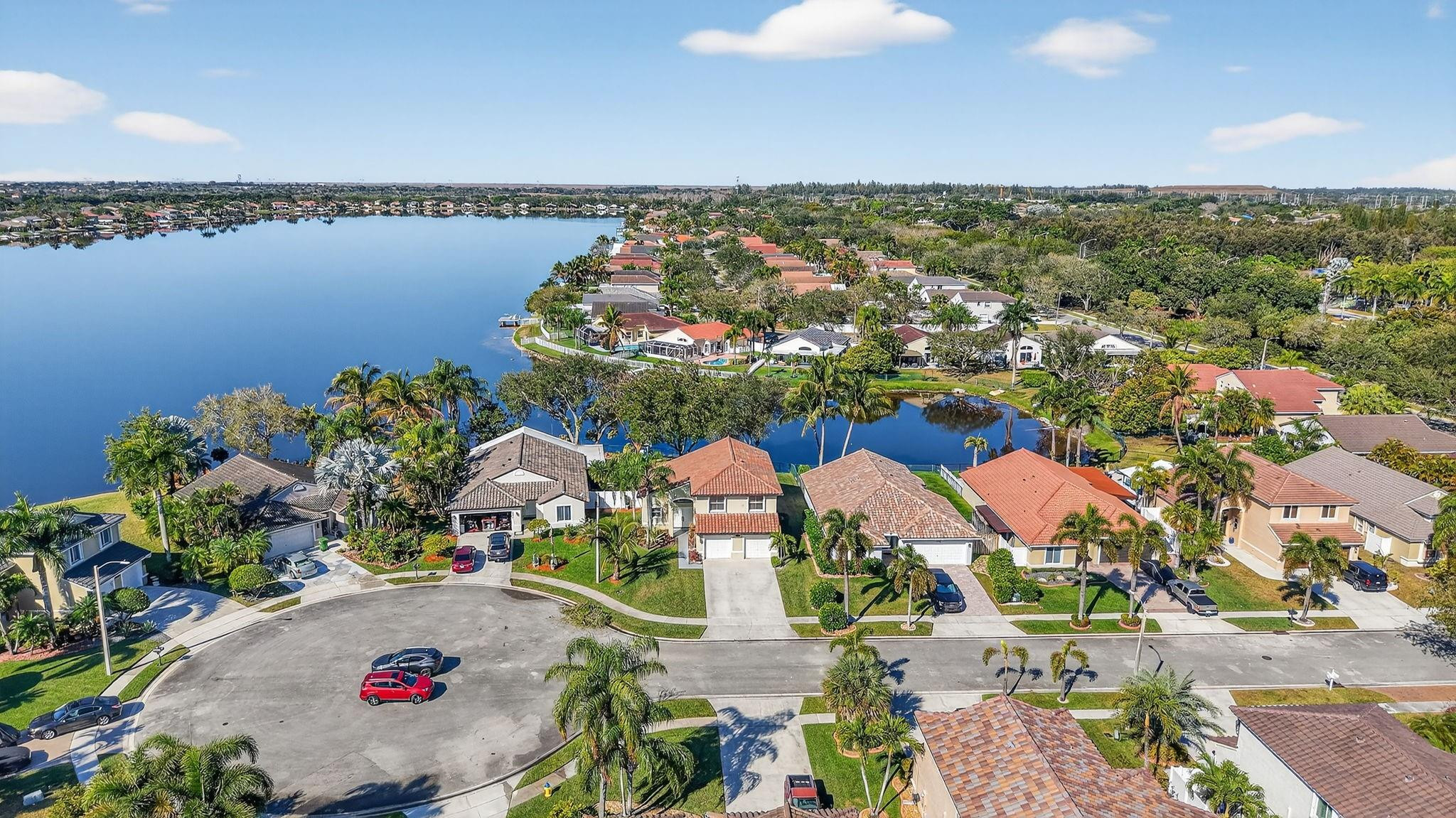 KEYSTONE LAKES - Residential