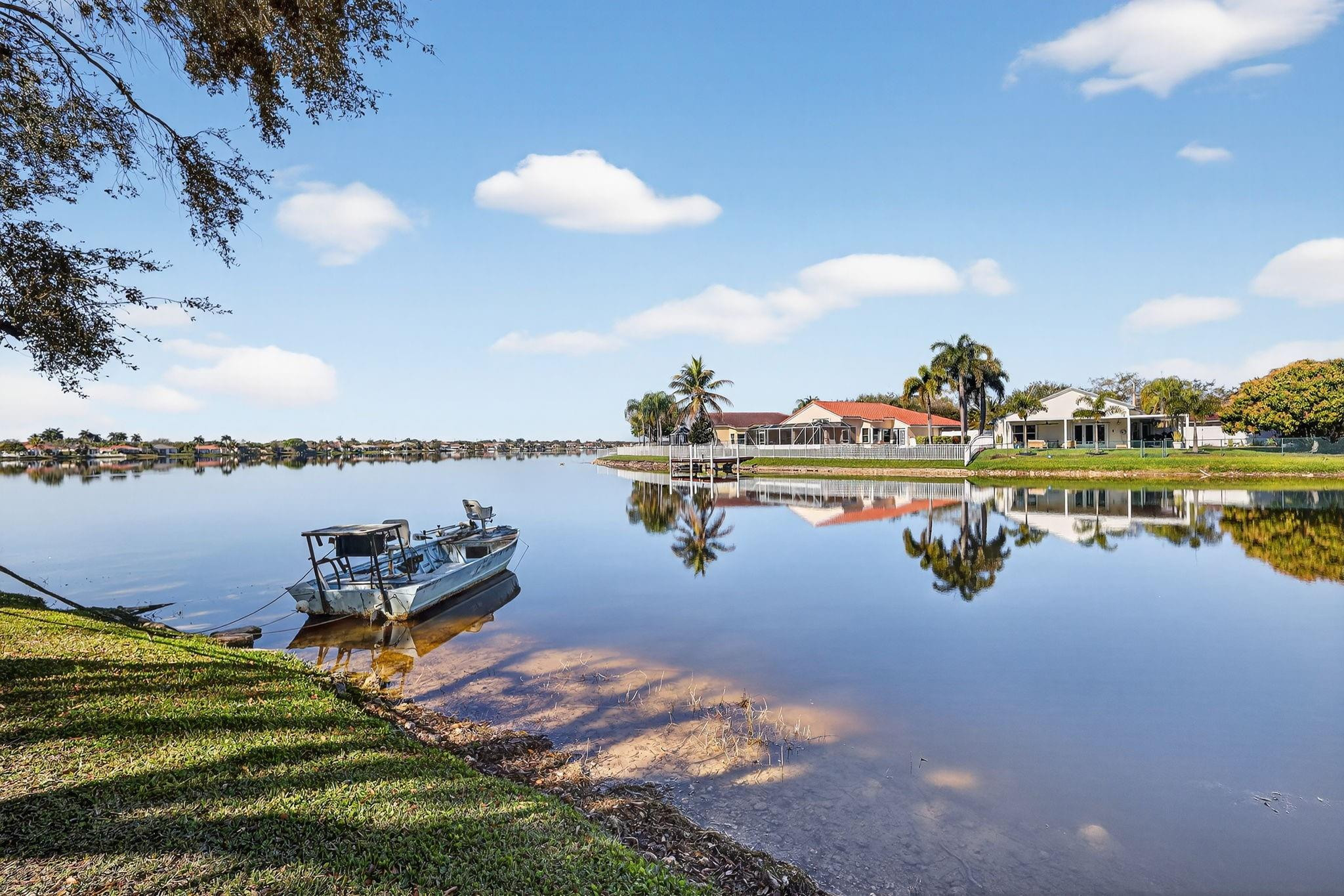 KEYSTONE LAKES - Residential