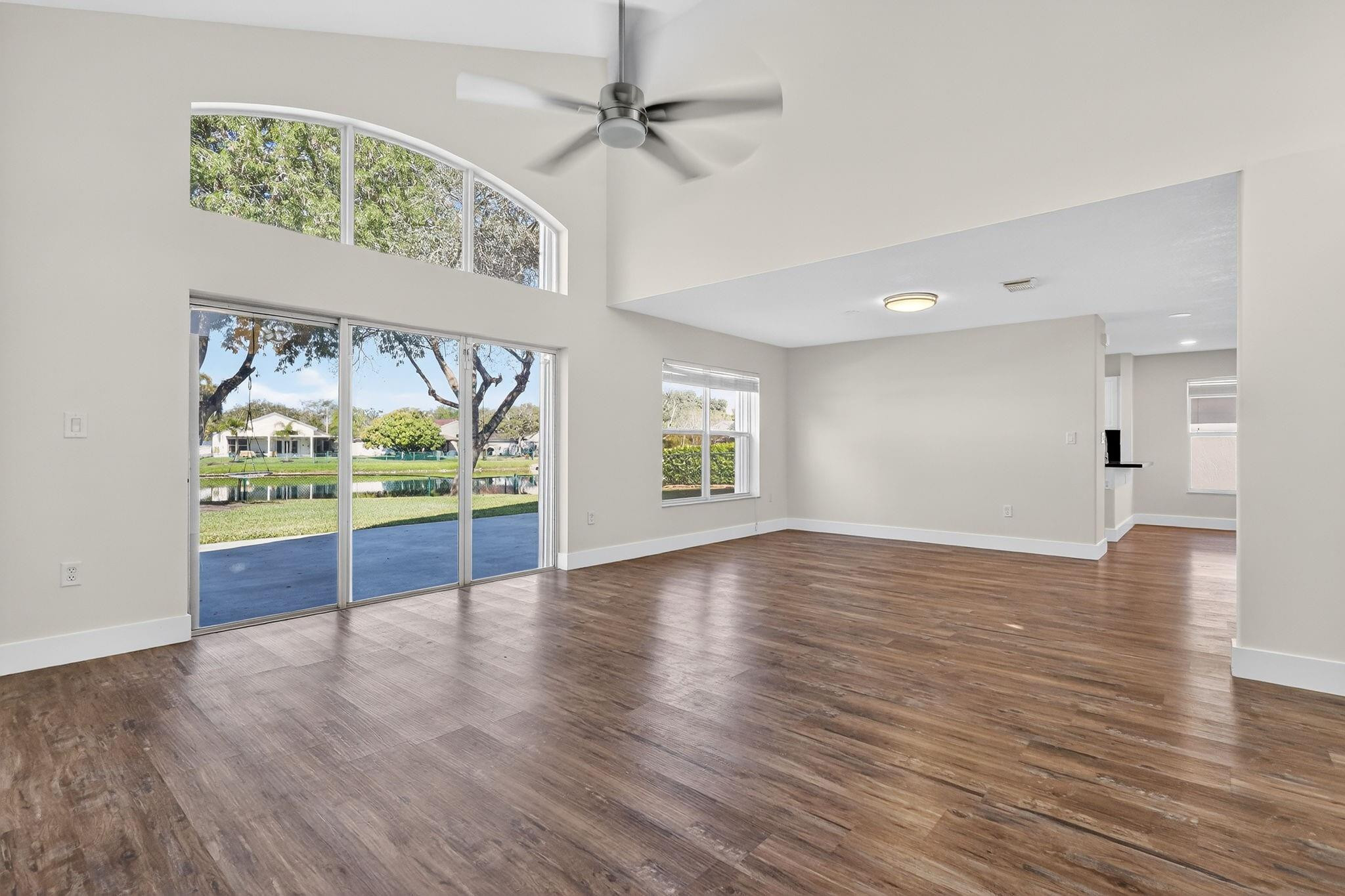 KEYSTONE LAKES - Residential