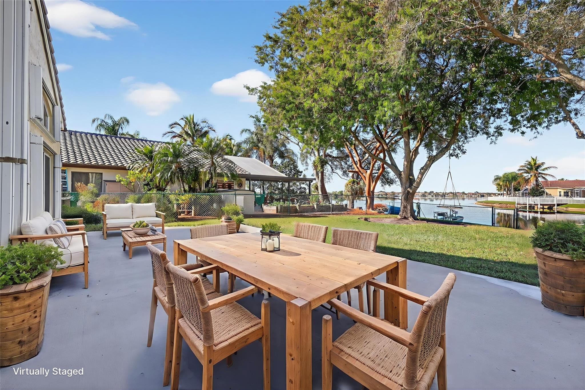 KEYSTONE LAKES - Residential