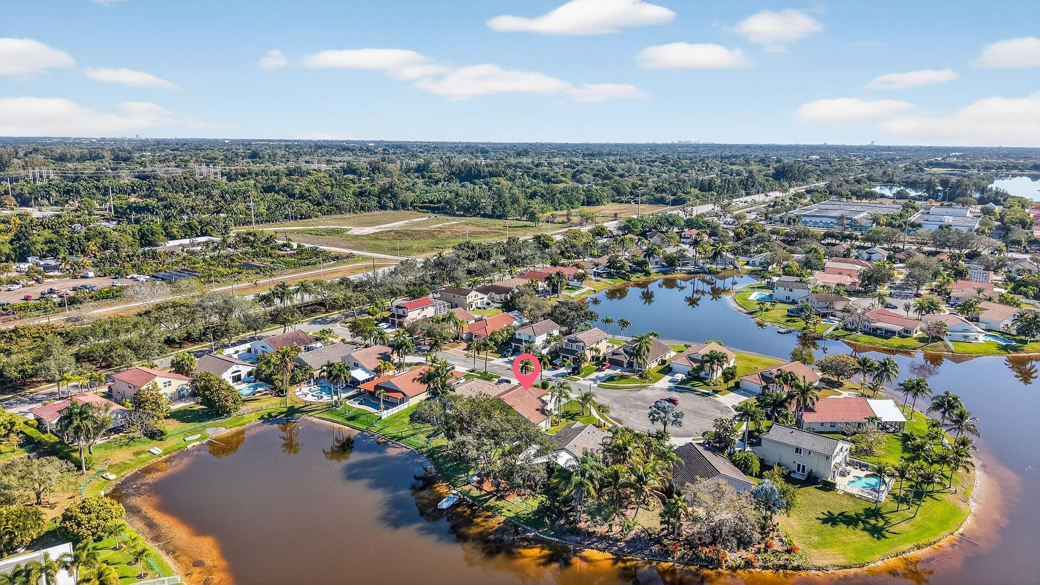 KEYSTONE LAKES - Residential