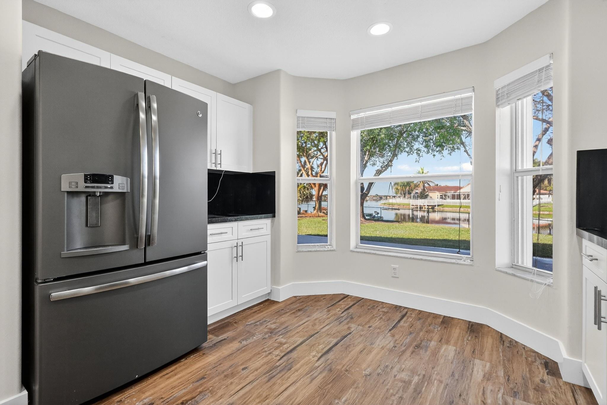 KEYSTONE LAKES - Residential