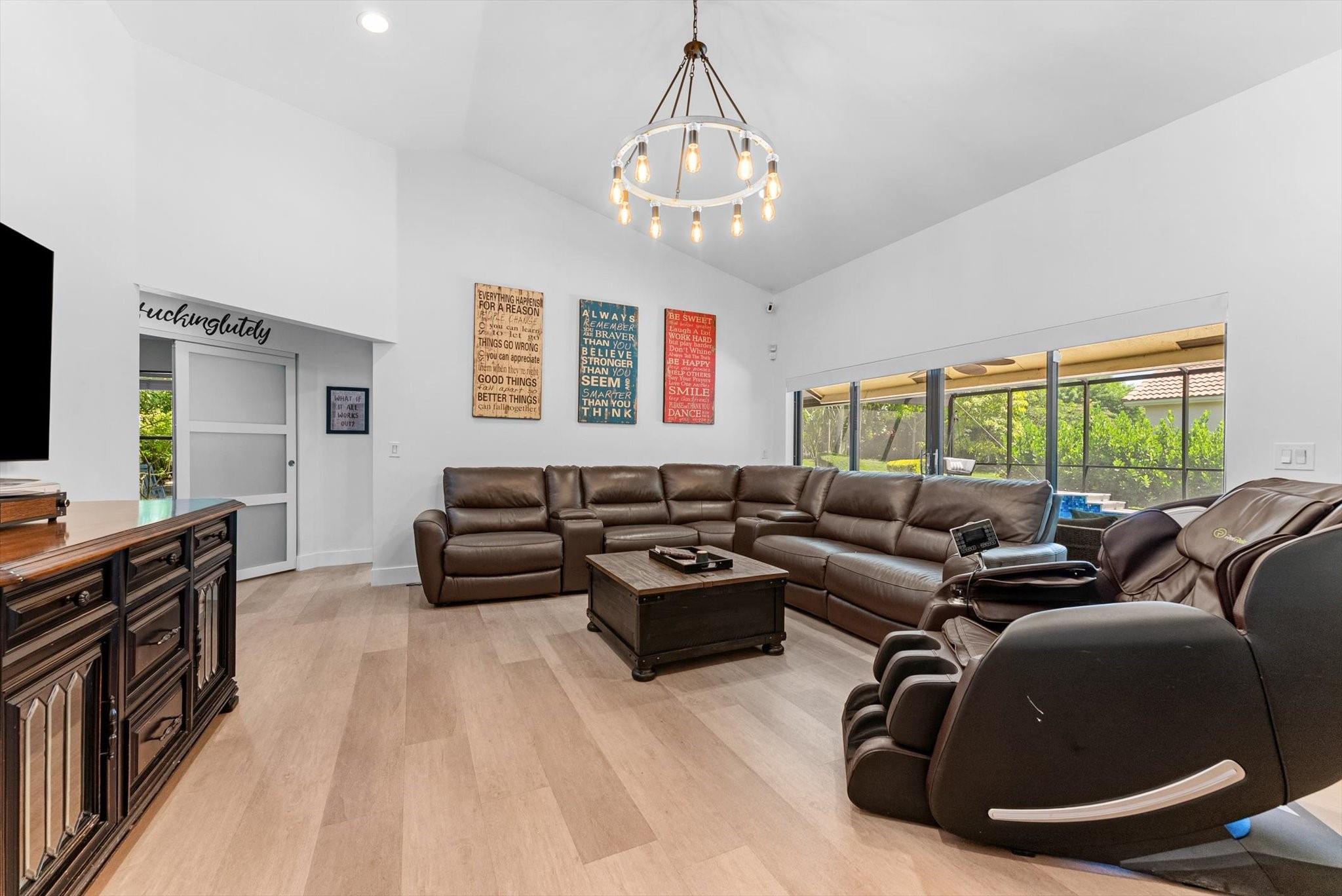 Country Isles - Residential