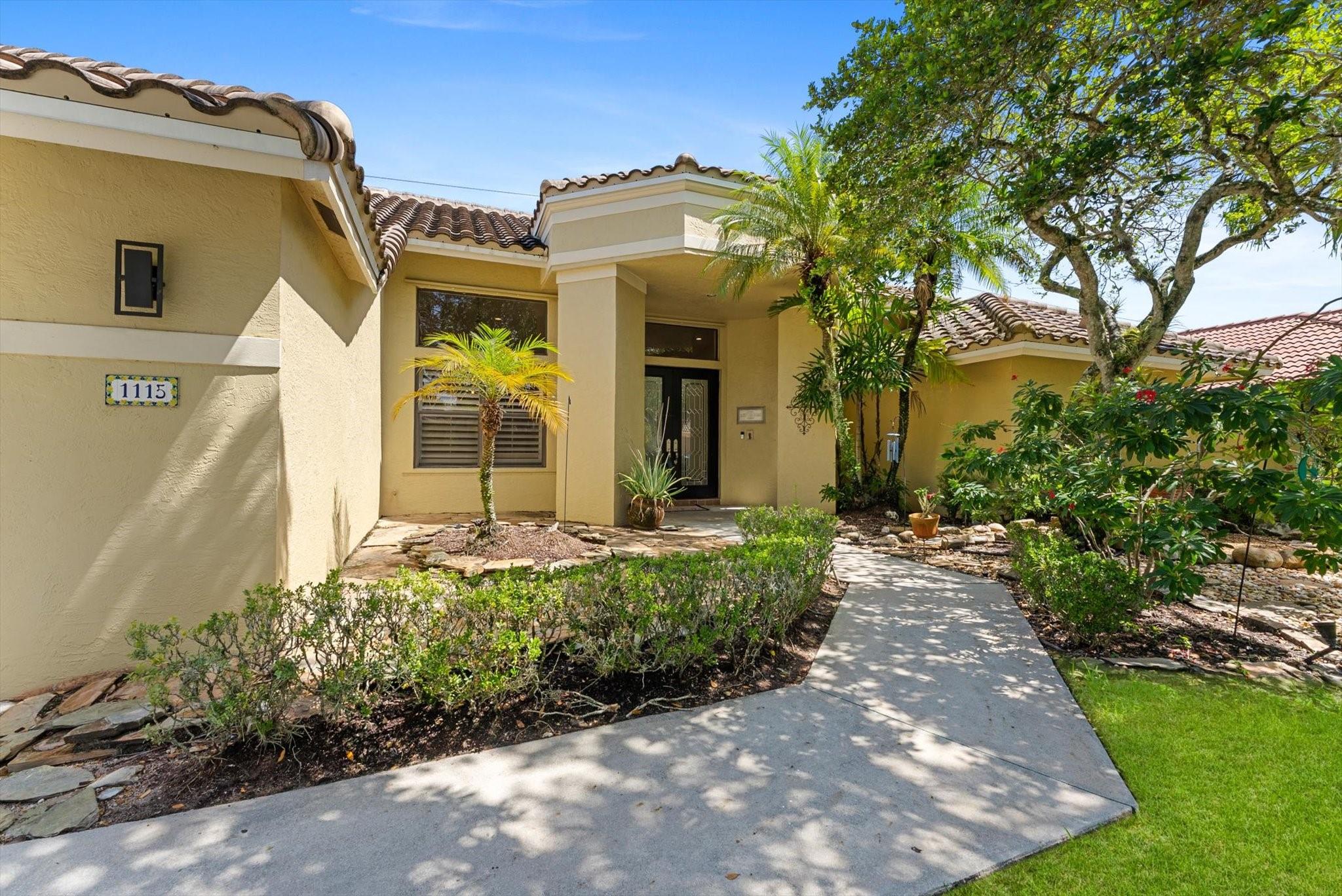 1115 Creekford Dr