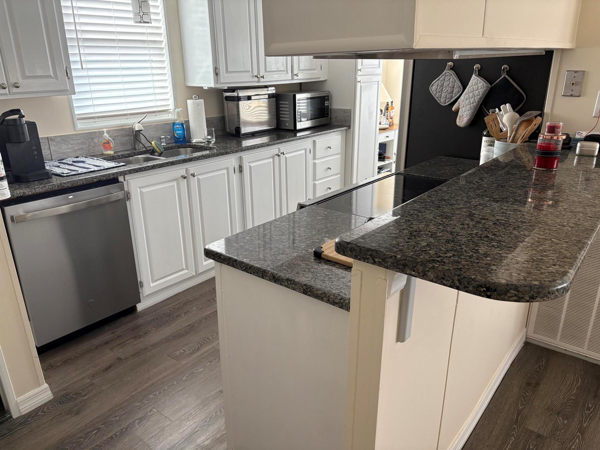 OUTDOOR RESORTS AT NETTLE - Residential
