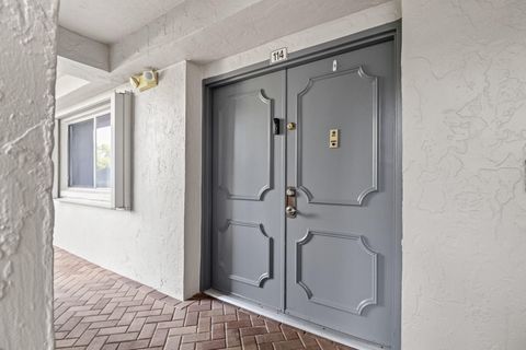 A home in Lake Worth