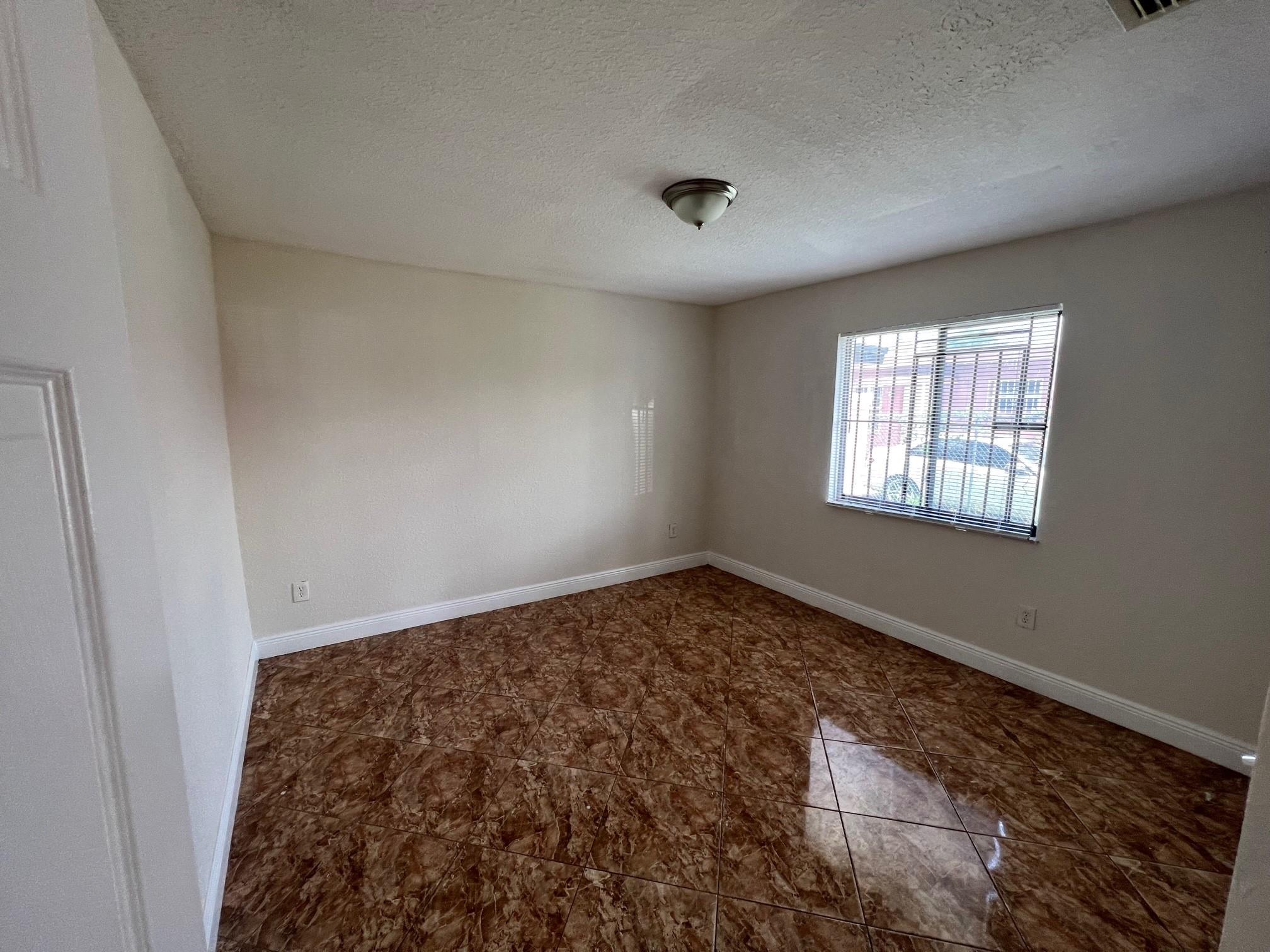 Minnesota Park - Residential Lease