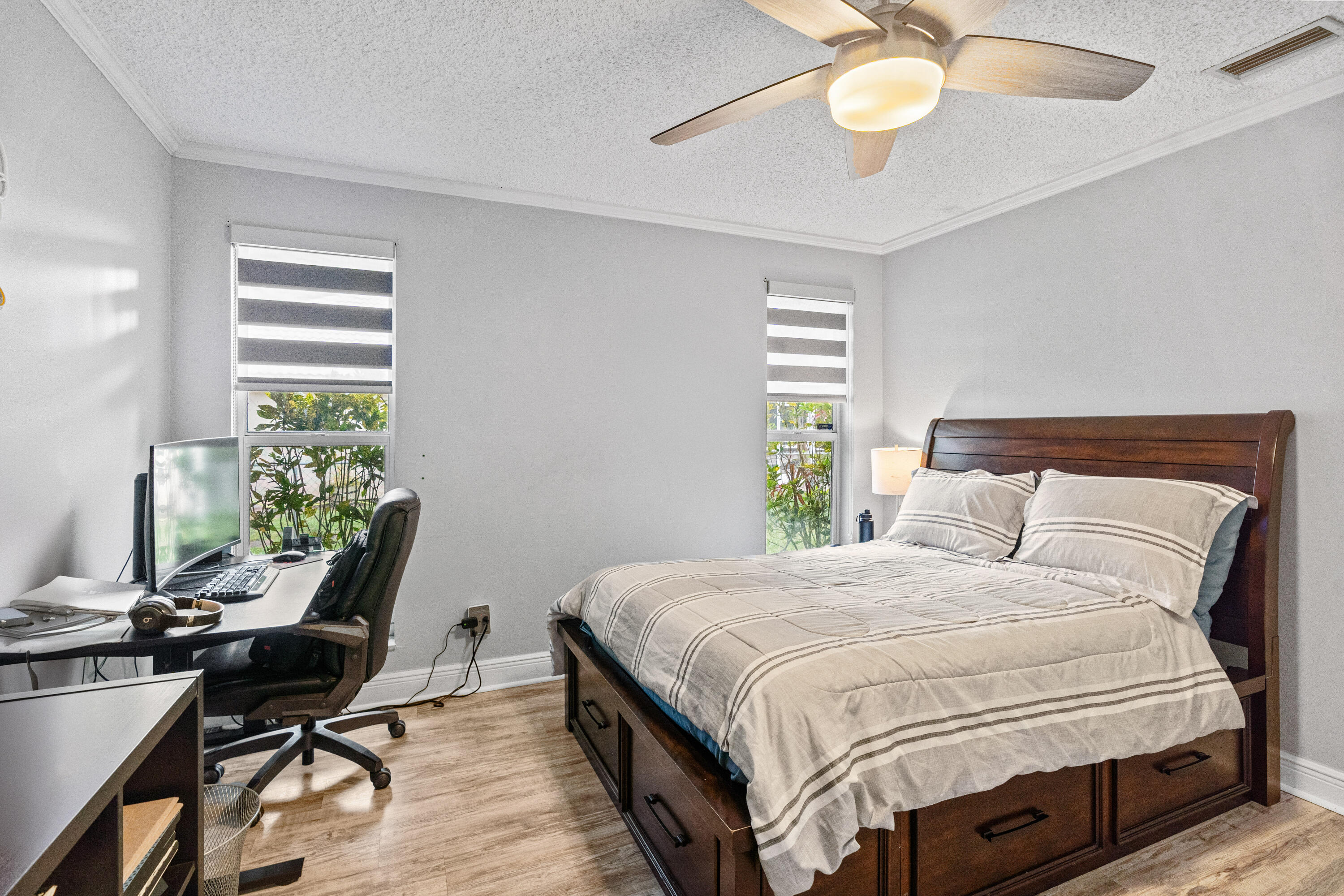 MAPLEWOOD - Residential