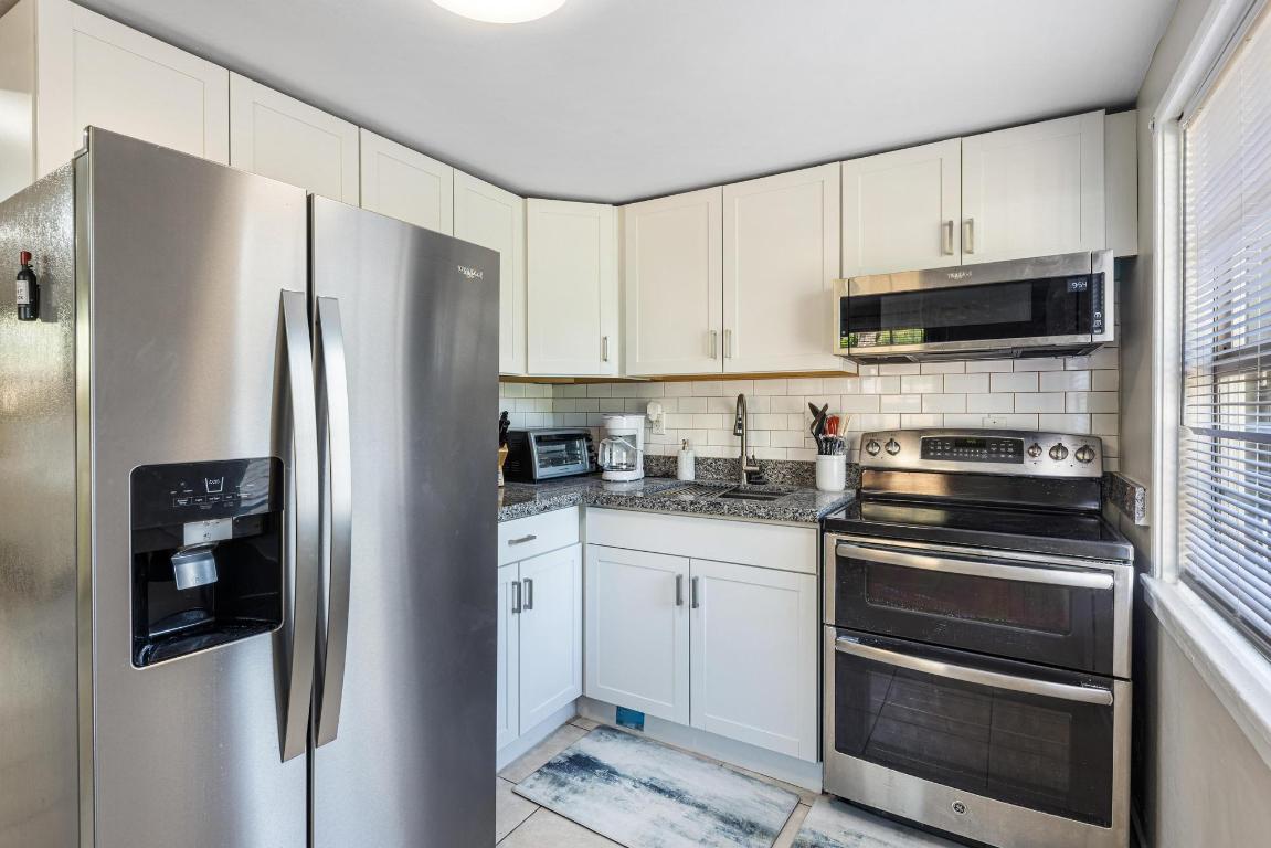 BLOUNT BROS POMPANO BEACH - Residential Income