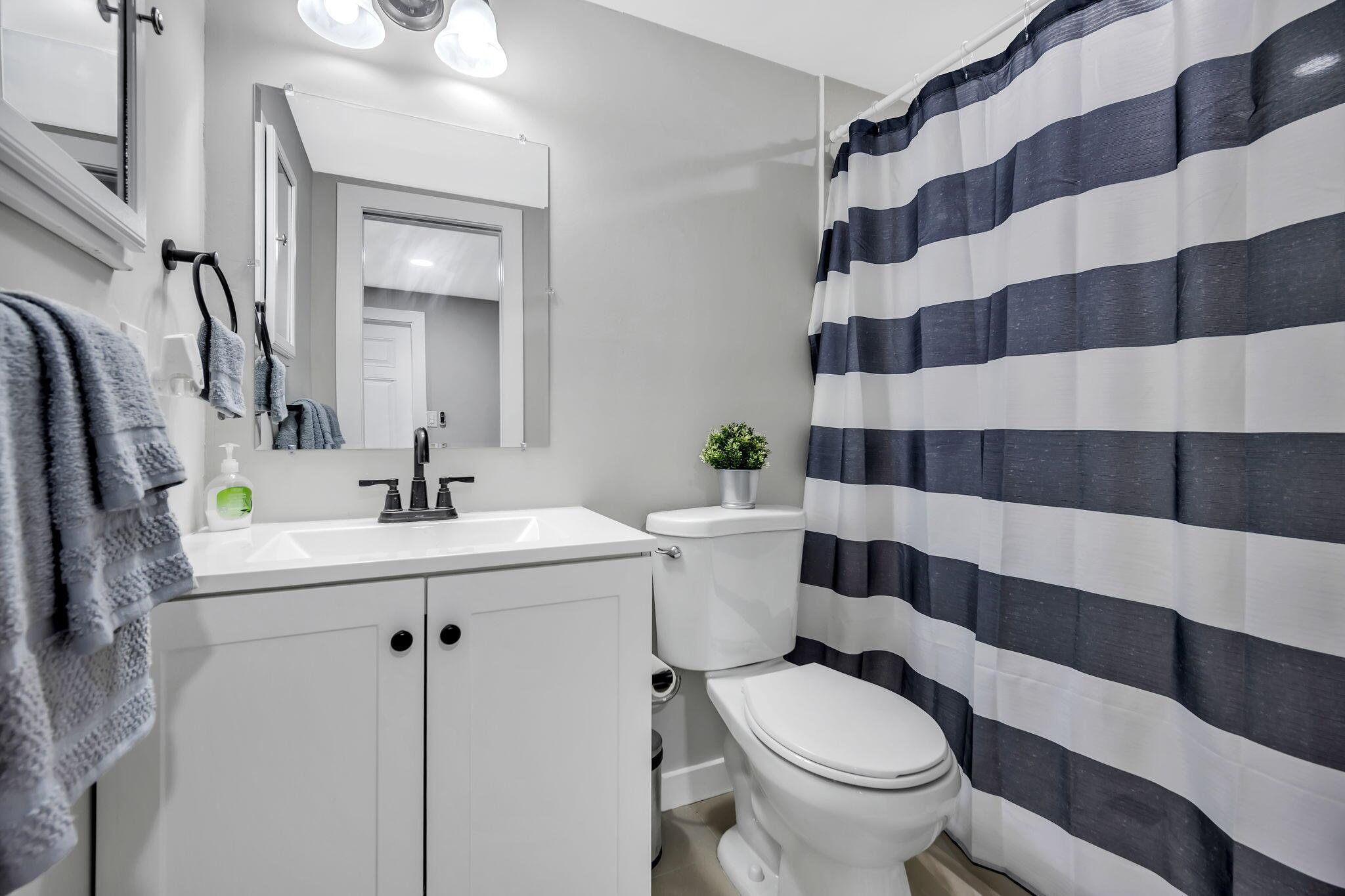 BLOUNT BROS POMPANO BEACH - Residential Income