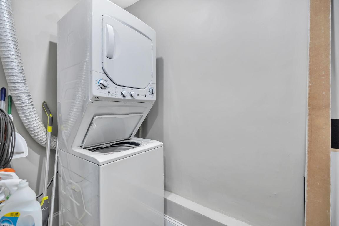 BLOUNT BROS POMPANO BEACH - Residential Income