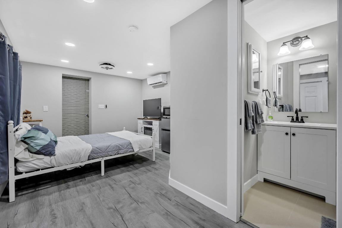 BLOUNT BROS POMPANO BEACH - Residential Income