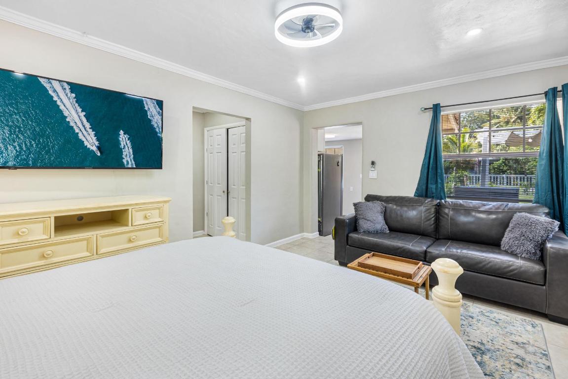 BLOUNT BROS POMPANO BEACH - Residential Income