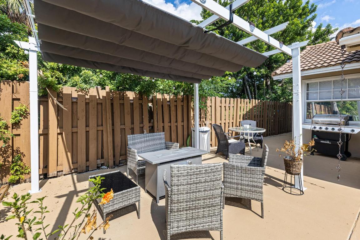 BLOUNT BROS POMPANO BEACH - Residential Income