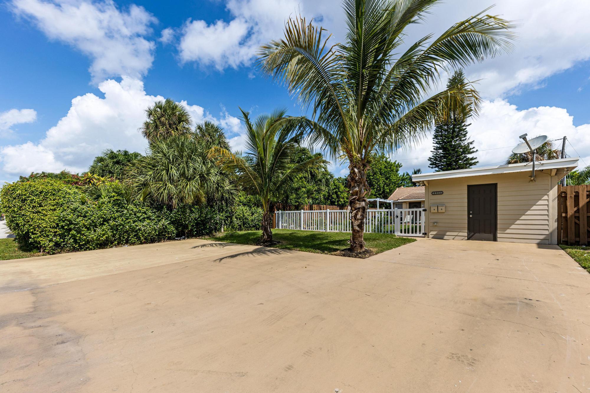 BLOUNT BROS POMPANO BEACH - Residential Income