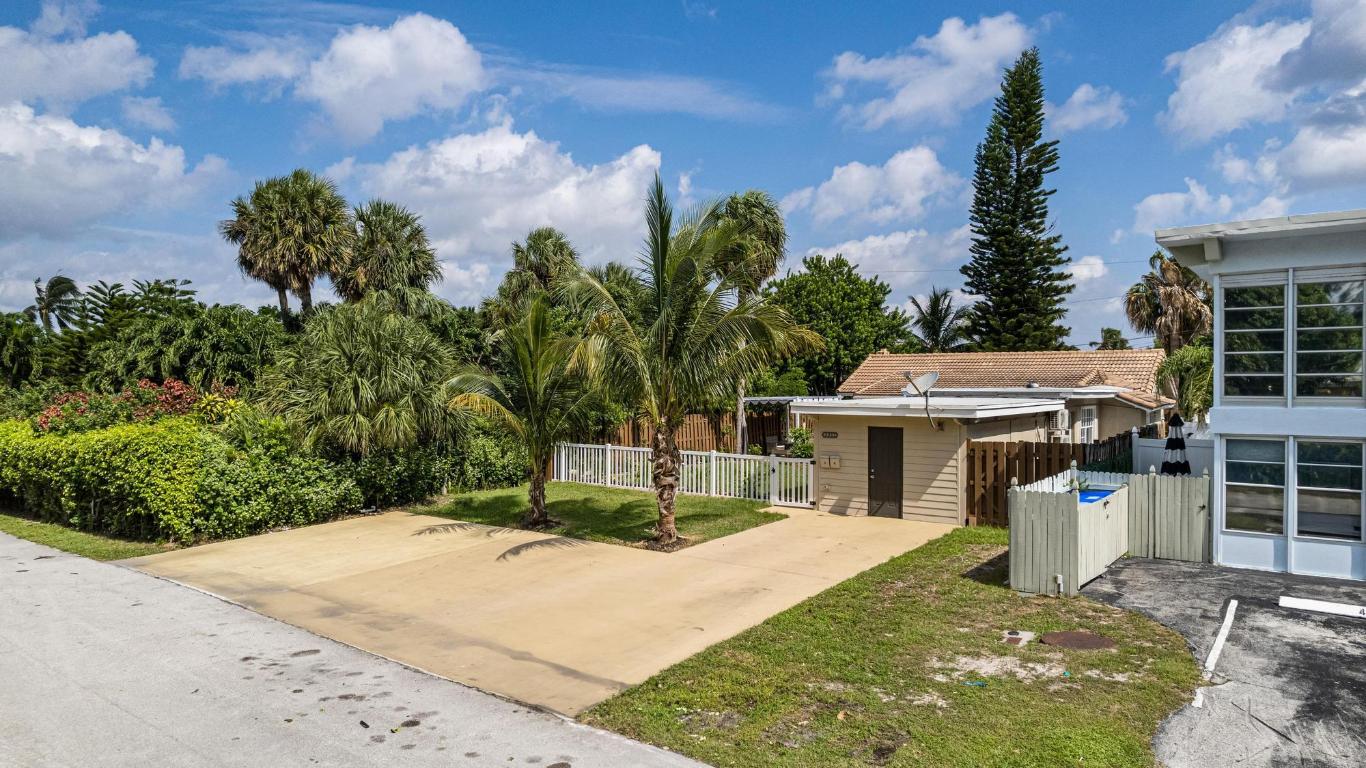 BLOUNT BROS POMPANO BEACH - Residential Income