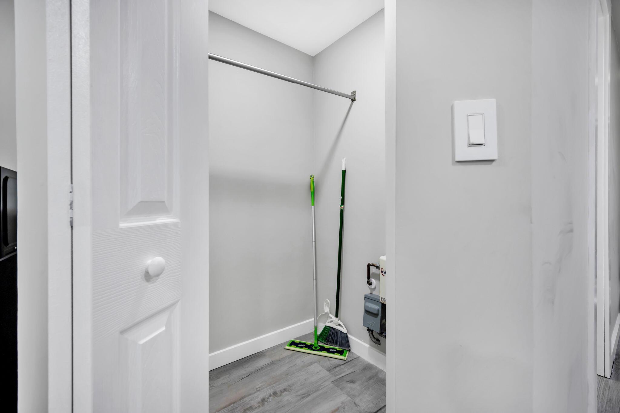 BLOUNT BROS POMPANO BEACH - Residential Income